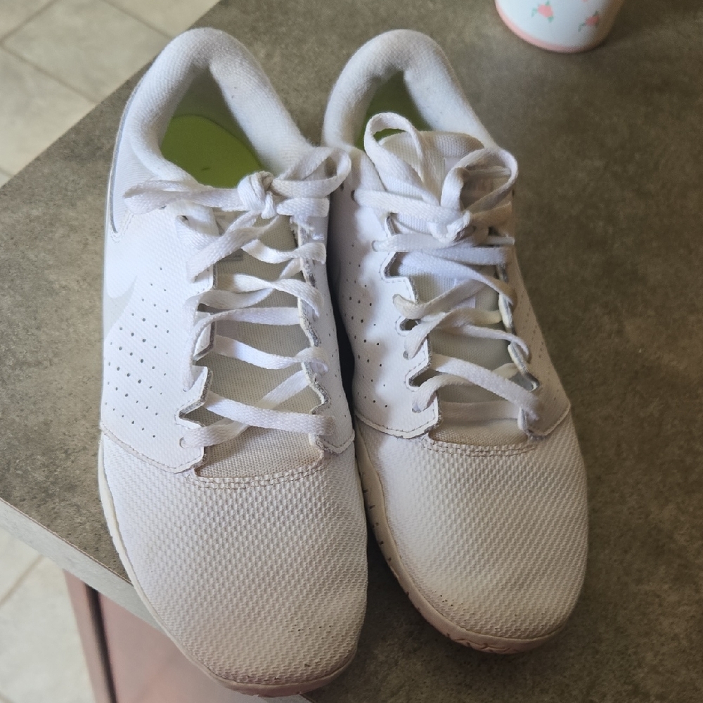 Womens Nike Cheer Shoes
